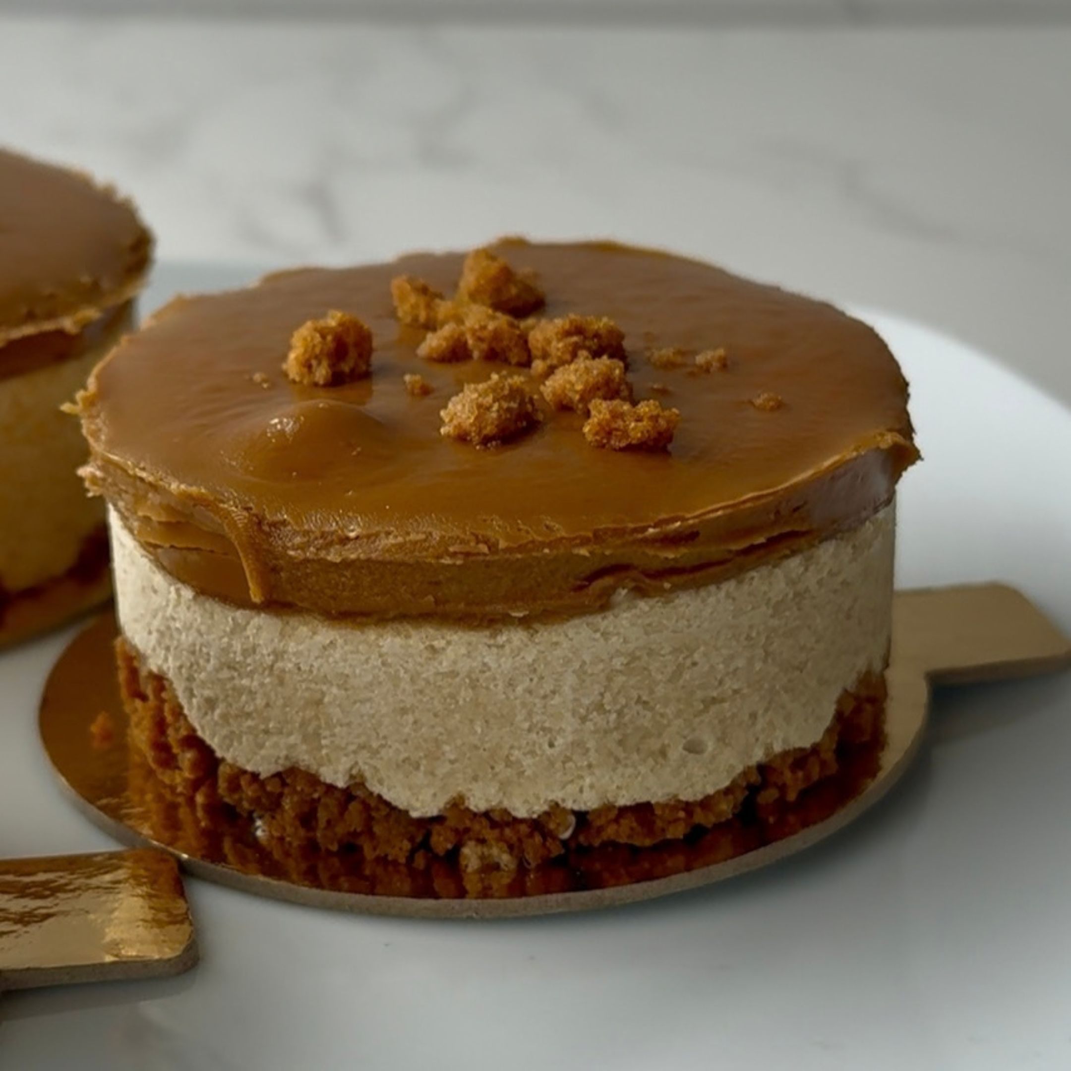 Vegan Lotus Cheesecake